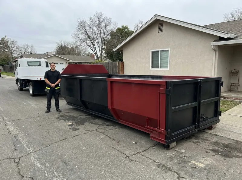 10-Yard Dumpster in Sacramento, CA